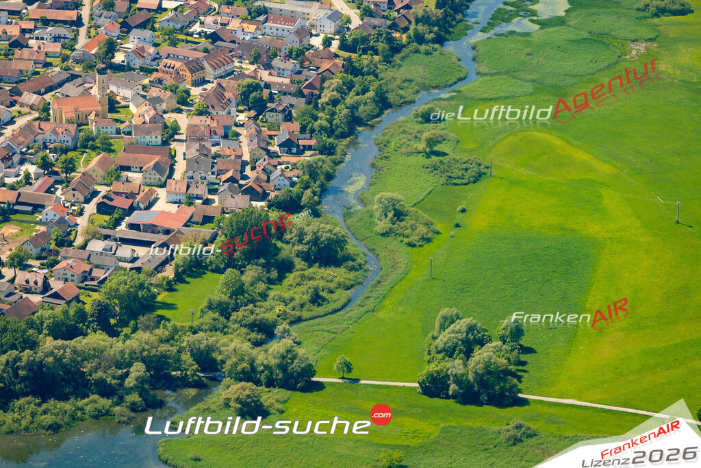 Das Luftbild zeigt :  Pfatter - Die Luftaufnahme wurde 2024 vom UL-Flugzeug aus erstellt ( keine Drohne ) - Hochauflösende Luftaufnahme - Für grossformatige Ausdrucke geeignet. Die Geschenkidee !Mit Lizenz und Bildrechte bestellbar