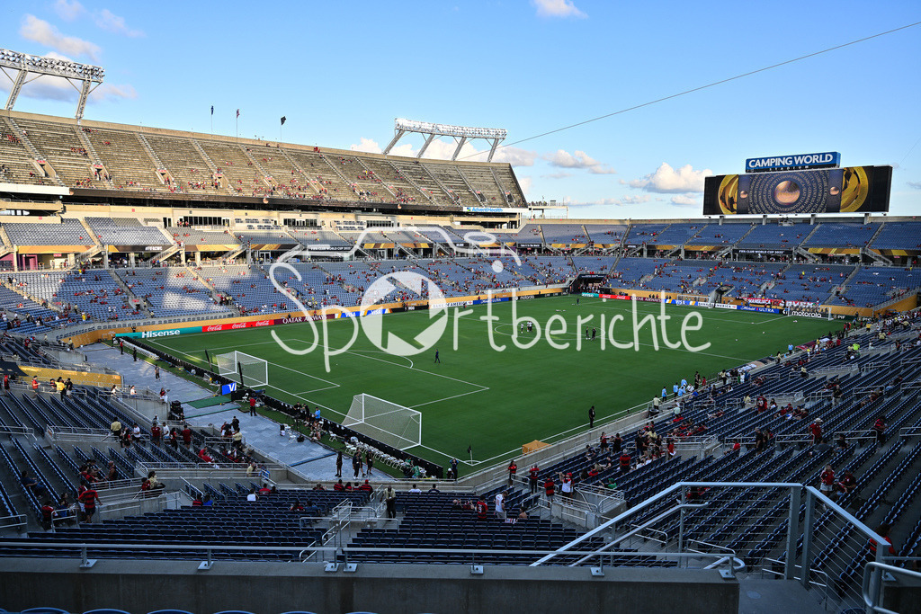 Los Angeles FC - CR Flamengo | Im Camping World Stadium von Orlando - Florida findet heute das Gruppenspiel zwischen Los Angeles und Flamengo statt / Stadionfoto / Stadionbild / Symbolbild / FIFA Club World Cup: Los Angeles FC - CR Flamengo, Camping World Stadium am 24.06.2025 / NOT FOR SALE IN USA