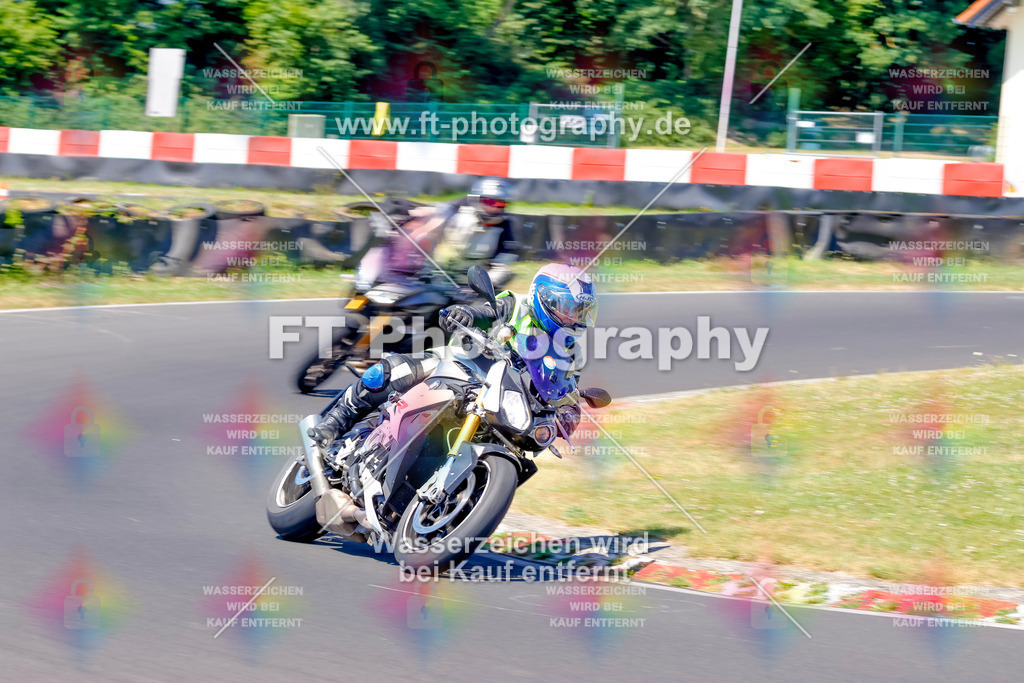 _MOT9489 | Hier findet Ihr Bilder von Touristenfahrten auf der Nürburgring Nordschleife oder von anderen Veranstaltungen die ich besucht habe. Viel Spass beim Durch Schauen 