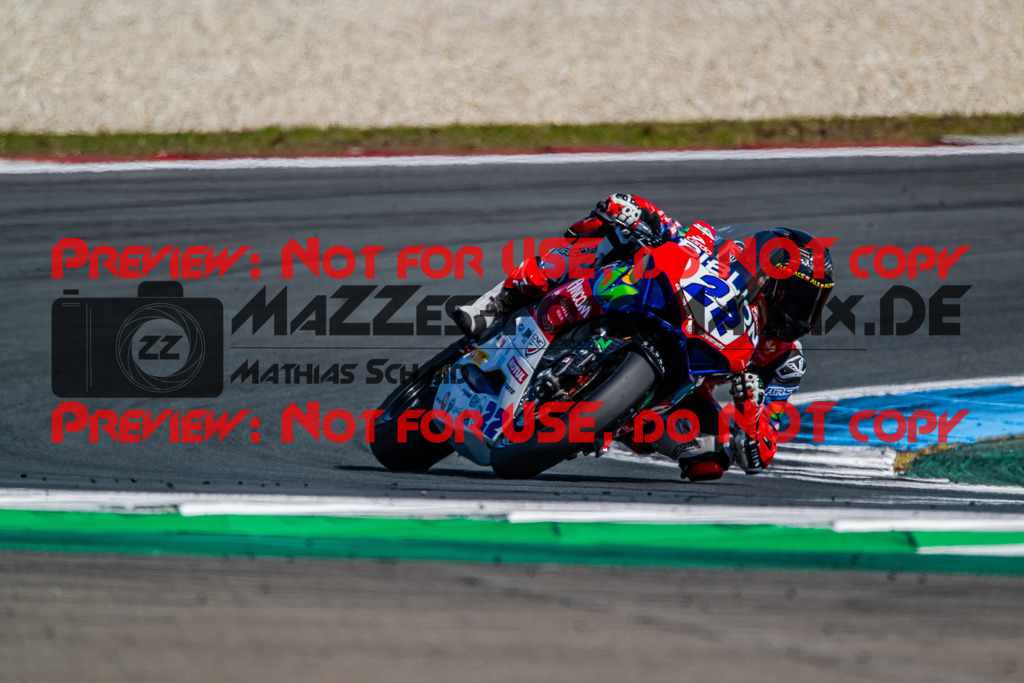 MaZZes_Fotomatrix-220423-91105 | Fotograf Mathias Schmid
Sportfotograf,
Eventfotograf,
Hochzeitsfotograf,
Portraitfotograf