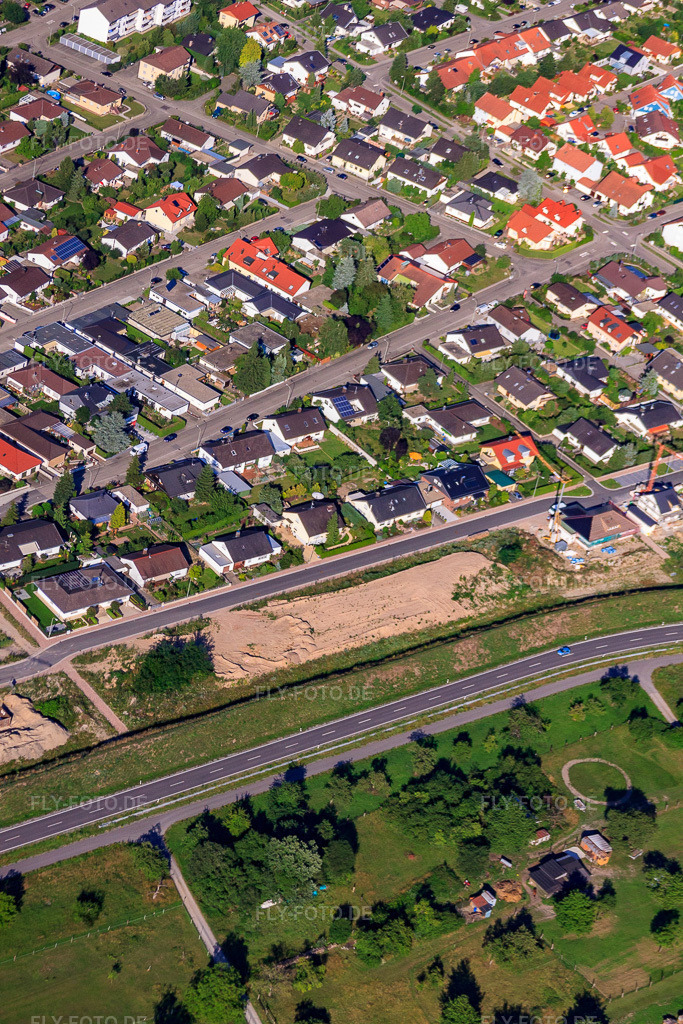 Luftbild: Forstlandallee in Jockgrim im Bundesland Rheinland-Pfalz in Deutschland. Foto: IMG_42538.jpg vom 27.06.2011 durch Werner Riehm/FLY-FOTO.de