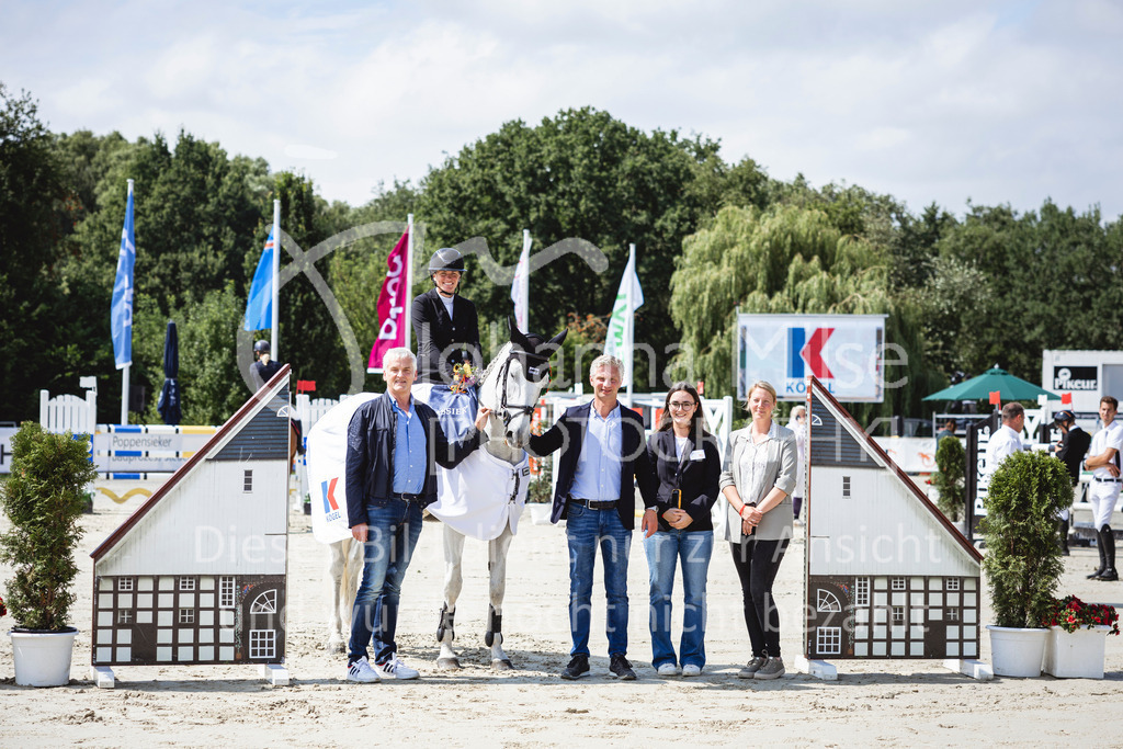 240712_BHO_ZweiPh-M2-1-548 | Deine schönsten Turniermomente als professionelle Fotos! Entdecke hochwertige Pferdesport-Fotografie im Online-Shop. Jetzt Fotos finden & bestellen!