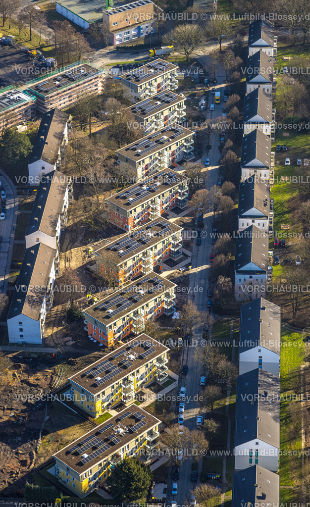 Dortmund240102222 | Luftbild, Wohngebiet-Siedlung Mehrfamilien-Reihenhäuser mit Solardach, Huckarder Straße, Verkehrssituation, Huckarde, Dortmund, Ruhrgebiet, Nordrhein-Westfalen, Deutschland
