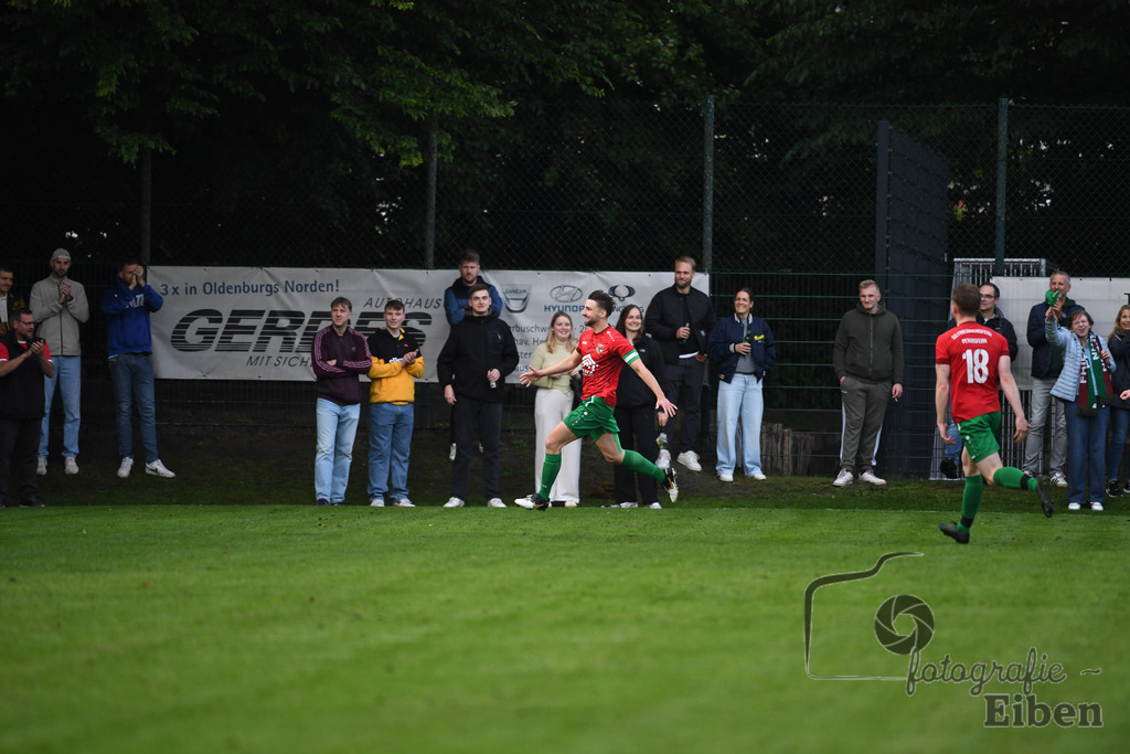 BV Bockhorn-SG FriPe | Relegation zur Kreisliga; BV Bockhorn (blau)-SG FriPe (rot) am 05.06.2025 in Oldenburg/Ofenerdiek (Lagerstraße), Photo: Philip Eiben 2025 - Realisiert mit Pictrs.com