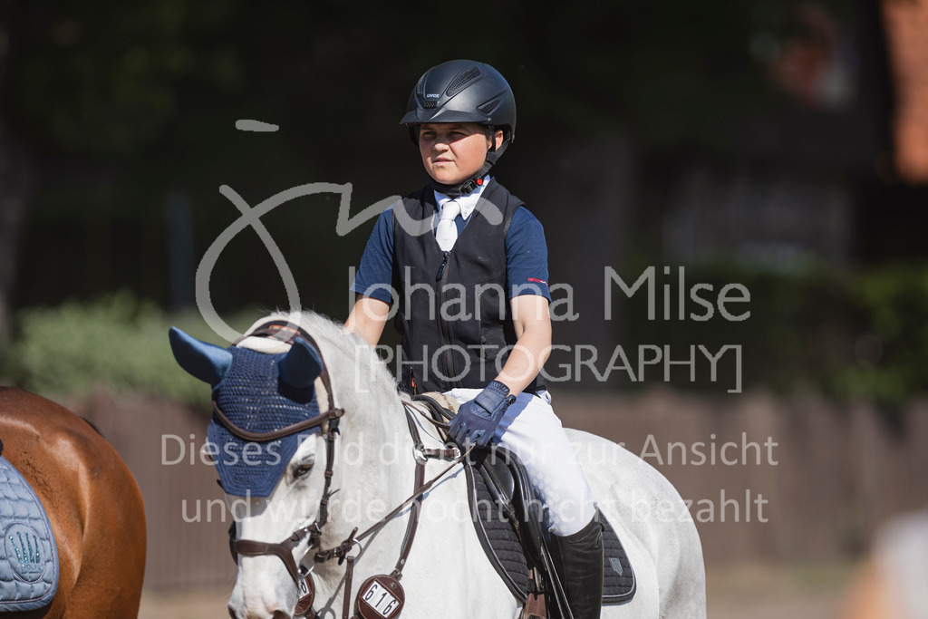 250501_MünsterHandorf_A1-Stil-103 | Deine schönsten Turniermomente als professionelle Fotos! Entdecke hochwertige Pferdesport-Fotografie im Online-Shop. Jetzt Fotos finden & bestellen!