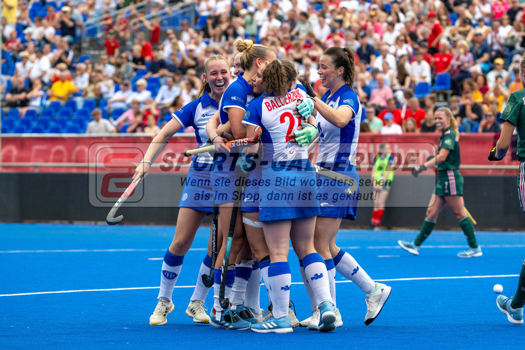 Final4_20250531-1452-Z09_3000 | Krefeld, Deutschland, 31.05.2025:  Feldhockey Final4 2025 – „Deutsche Feldhockey-Meisterschaften 2025“ im Gerd-Wellen-Hockeyanlage am 31.05.2025 in Krefeld, Deutschland. (Foto von Kramhöller/Fehrmann/Kaste)Krefeld, Germany, 31.05.2025: Feldhockey Final4 2025 – „Deutsche Feldhockey-Meisterschaften 2025“ in Gerd-Wellen-Hockeyanlage at 31.05.2025 in Krefeld, Deutschland. (Foto from Kramhöller/Fehrmann/Kaste)