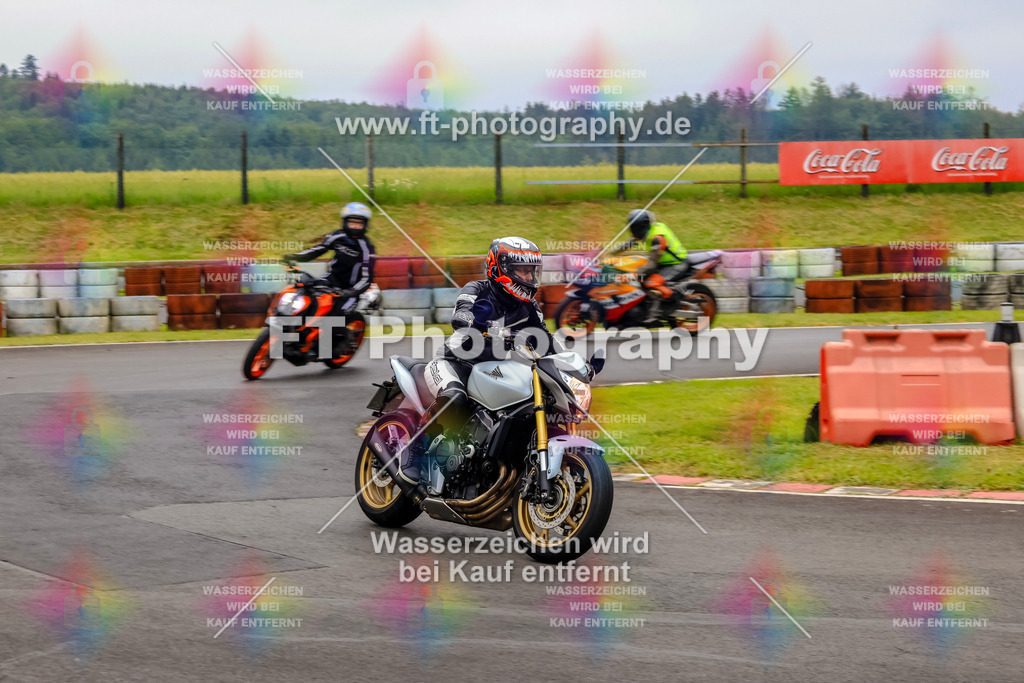 OBK-5361 | Hier findet Ihr Bilder von Touristenfahrten auf der Nürburgring Nordschleife oder von anderen Veranstaltungen die ich besucht habe. Viel Spass beim Durch Schauen 