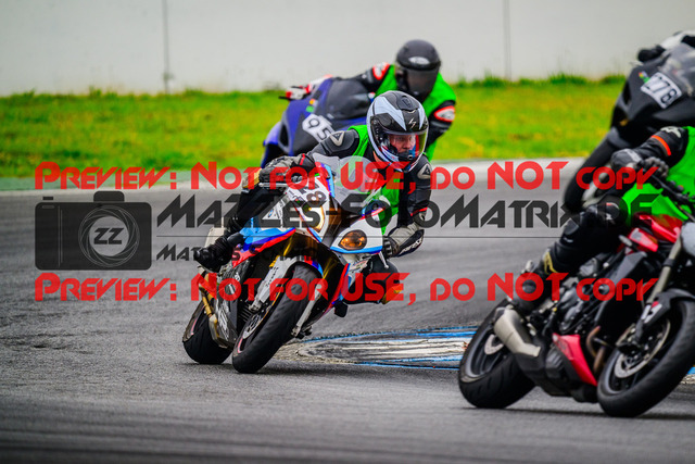 MaZZes_FotoMatrix_240614_6007705_6140 | INST