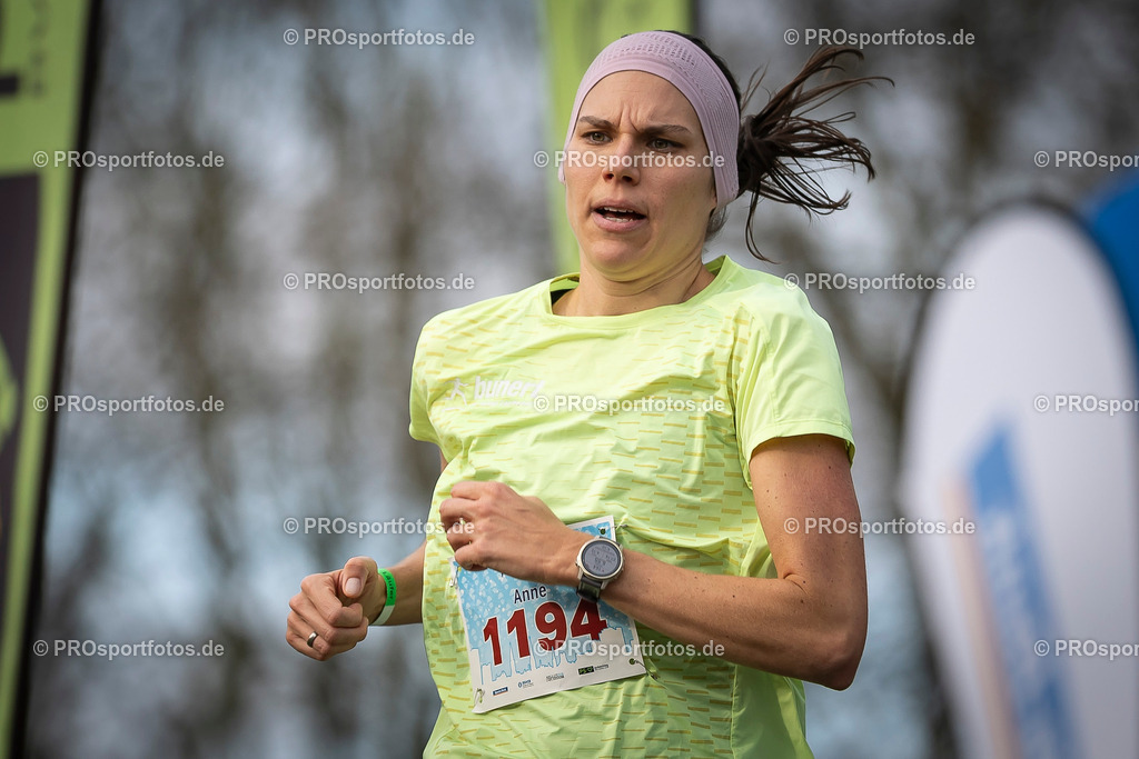 Bonner Nikolauslauf in Bonn, 08.12.2024 | Impressionen vom Bonner Nikolauslauf am 08.12.2024 in Bonn (Freizeitpark Rheinaue). Foto: BEAUTIFUL SPORTS/Axel Kohring