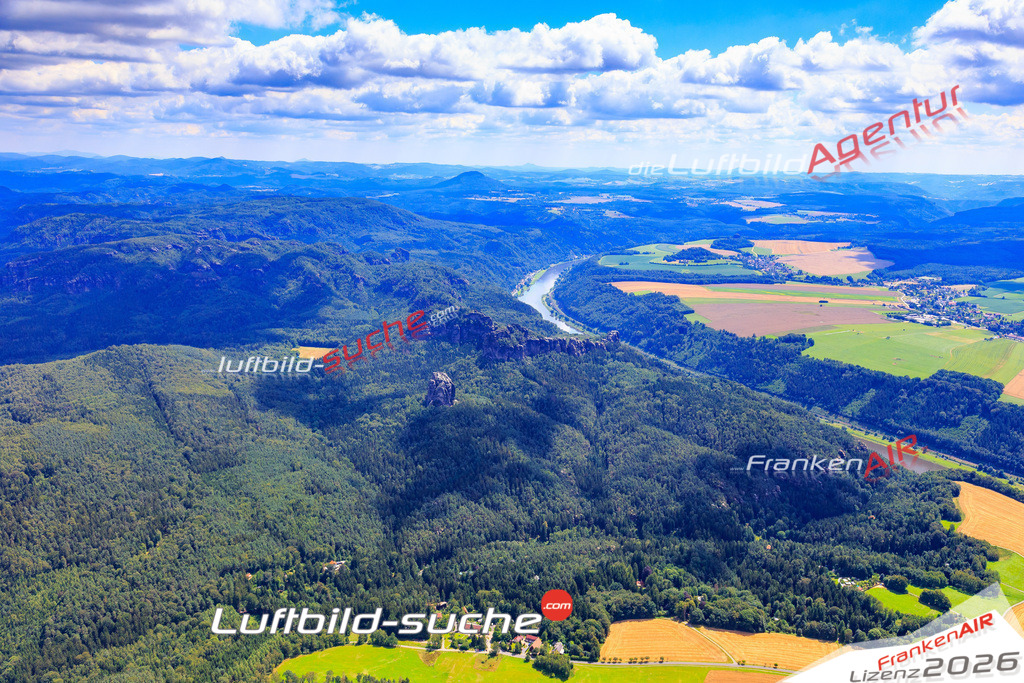 Die Luftaufnahme der Stadt Bad Schandau wurde vom UL-Flugzeug heraus erstellt ( keine Drohne )- hohe Auflösung für beste Qualität