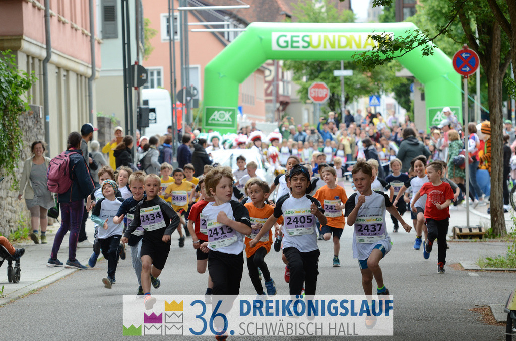 AOK Junior Cup 400m | 3Königslauf 2022 AOK Junior Cup 400m - Realisiert mit Pictrs.com