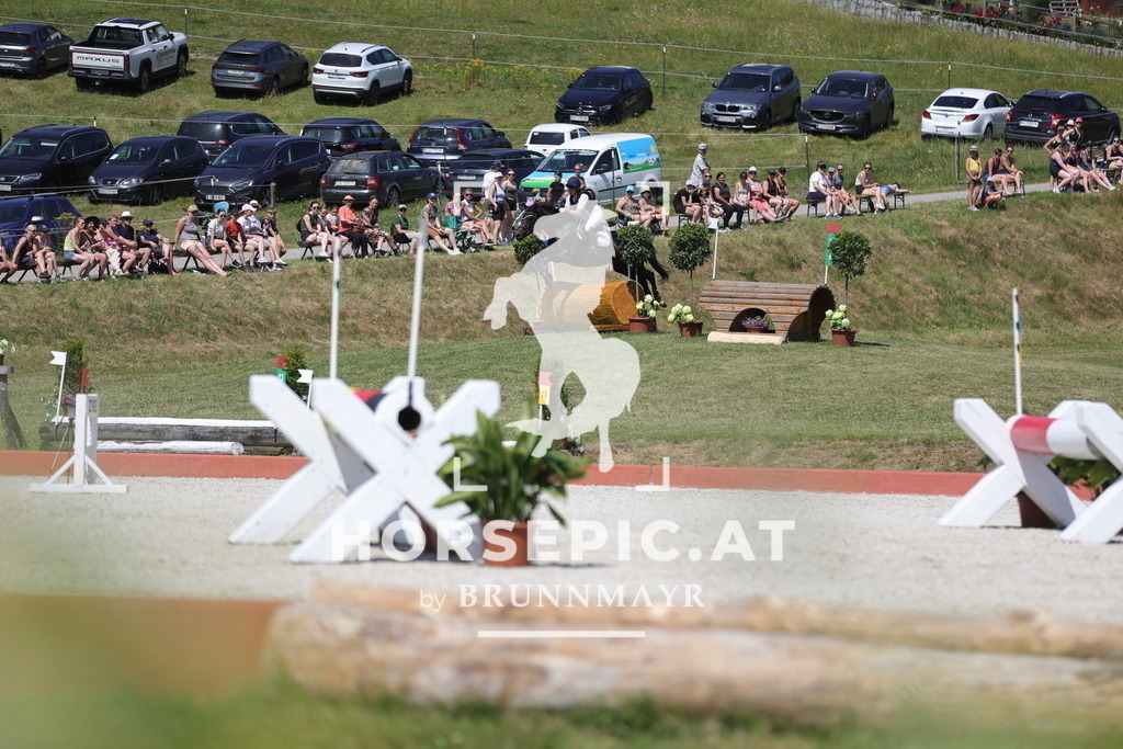 0P6A5639 | Willkommen bei Brunnmayr - Design & Fotografie – Ihrem Spezialisten für Reitturniere und Pferdeveranstaltungen in Oberösterreich, Salzburg und Bayern! Seit über 17 Jahren sind wir leidenschaftlich dabei.