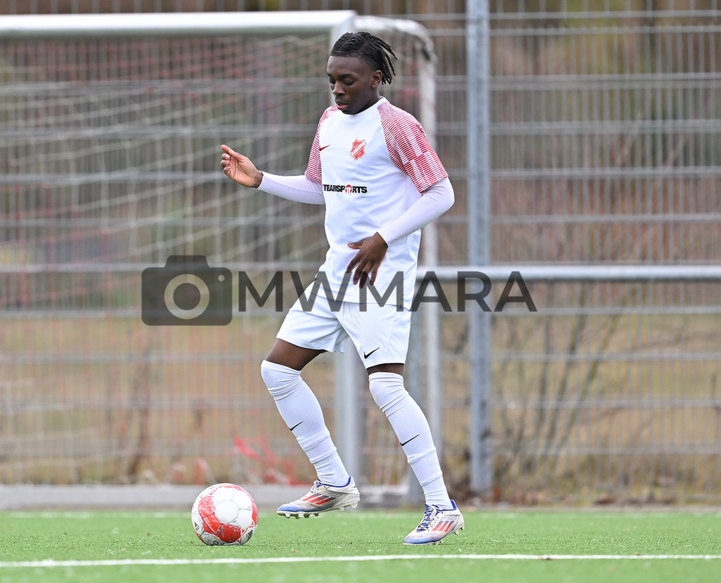 Fussball I Herren I Saison 2025-2026 I Bundesliga I 6. Spieltag I Eintracht Frankfurt - FC Bayern München  | MWMARA - Realisiert mit Pictrs.com