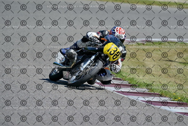 26BT01-0998 | 138 - Realisiert mit Pictrs.com