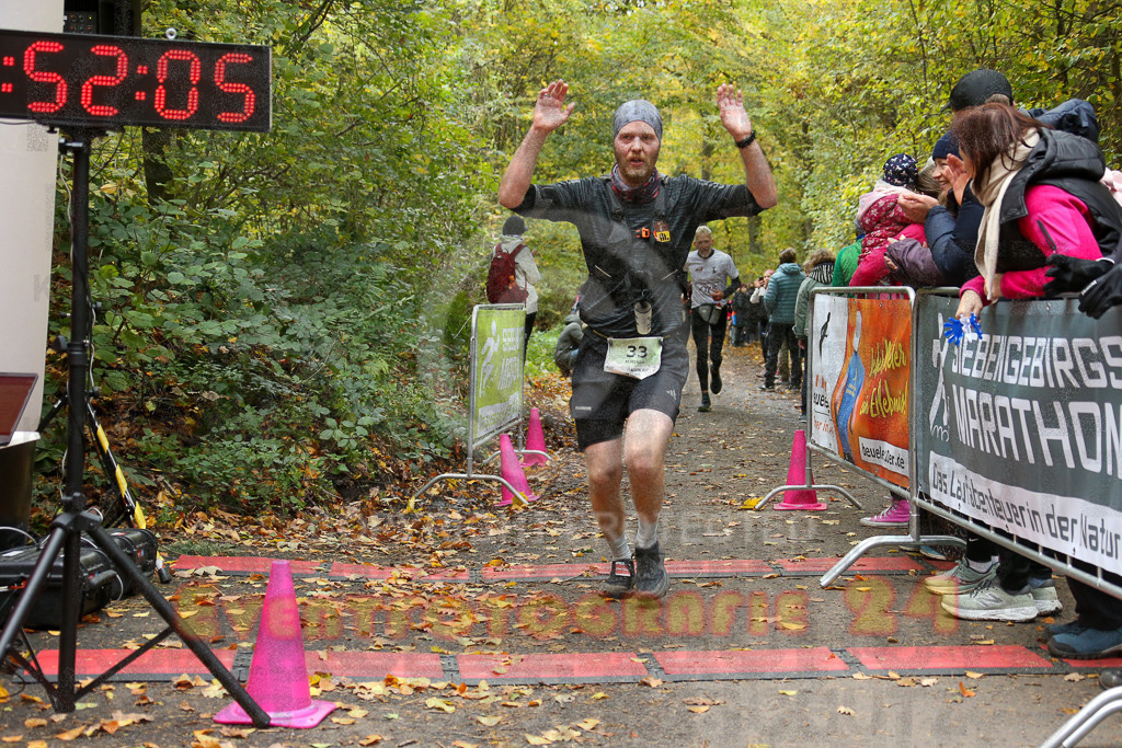 251026_1253_EX1_1772 | Sportfotografie im Rhein-Sieg Kreis, Köln, Bonn, NRW, Rheinland Pfalz, Hessen, etc. Unser Tätigkeitsfeld umfasst den Laufsport vom Volkslauf über den Marathon, Duathlon, Triathon bis zum Ultralauf wie Kölnpfad Ultra oder Schindertrail.