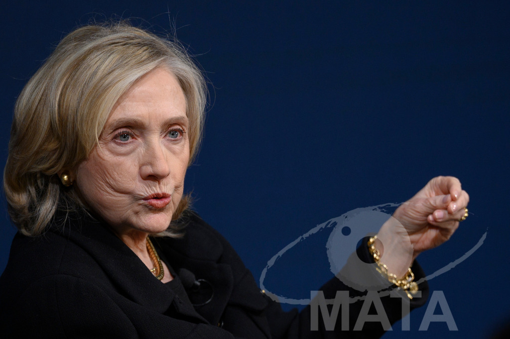 _DWI2860 | Die US-Politikerin Hillary Clinton auf der Veranstaltung Bridging Scholarship and Statecraft im Rahmen der Münchner Sicherheitskonferenz 2026. München, 13.02.2026 Bayern Deutschland  - Realisiert mit Pictrs.com