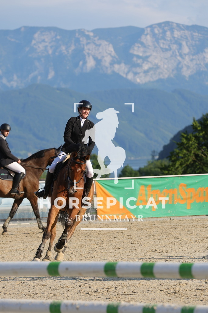 0P6A7054 | Willkommen bei Brunnmayr - Design & Fotografie – Ihrem Spezialisten für Reitturniere und Pferdeveranstaltungen in Oberösterreich, Salzburg und Bayern! Seit über 17 Jahren sind wir leidenschaftlich dabei.