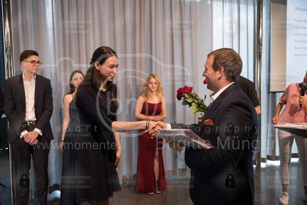 FeusiDiplomfeier_R6OO3001 | Brigitte Münger / bmsportphotography - Realisiert mit Pictrs.com