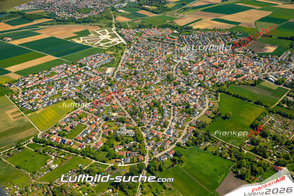 Schrägluftbild  Etting  Etting - Das Luftbild wurde 2025 vom UL-Flugzeug heraus erstellt ( keine Drohne ) - Hochauflösende Luftaufnahme -Nicht vergleichbar mit Google Maps oder Satelittenbilder- Die Geschenkidee !Mit Lizenz und Bildrechte bestellbar