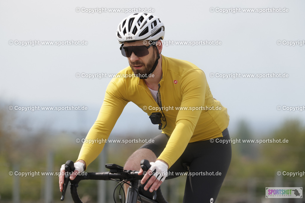 368A5440 | Neusiedlersee Radmarathon 2026@sportshot_your_pictrs #yourpictures#roadtowm2029 #nrm #neusiedlerseeradmarathon #neusiedlersee #neusiedlerseetourismus #burgenland #mörbisch #nrm26 #burgenlandtourismus #voglundco #poweredbyburgenlandtourismus #radsport #rad #marathon #ucigranfondo #visitburgenland #ucigranfondoworldseries