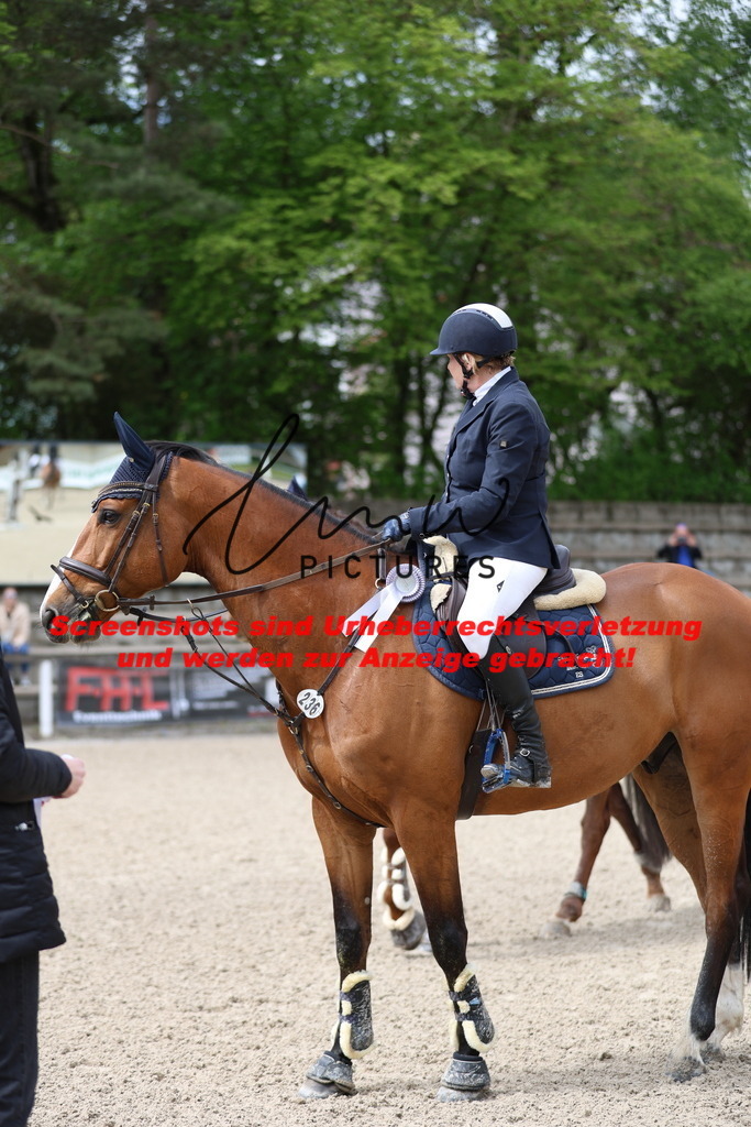 A40A1586 | lmwpictures - Realisiert mit Pictrs.com