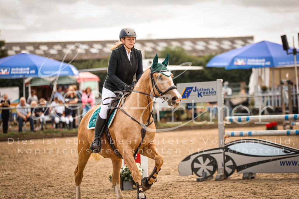 05.SoSpWB00448 | Leoni Ertmer Photography - Realisiert mit Pictrs.com