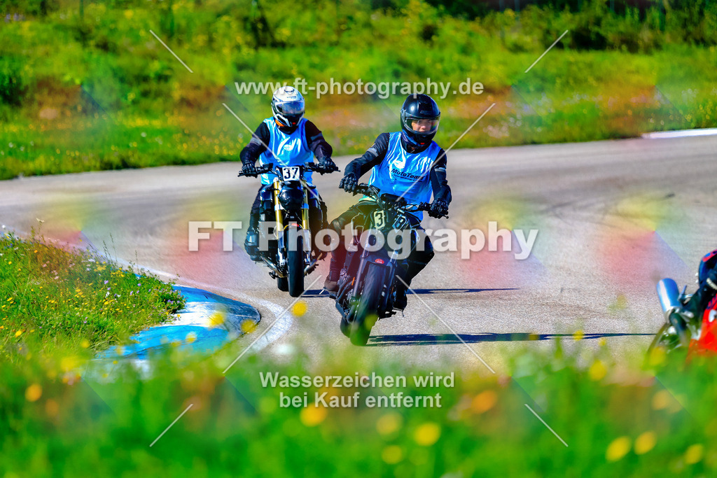 038-5508 | Hier findet Ihr Bilder von Touristenfahrten auf der Nürburgring Nordschleife oder von anderen Veranstaltungen die ich besucht habe. Viel Spass beim Durch Schauen 