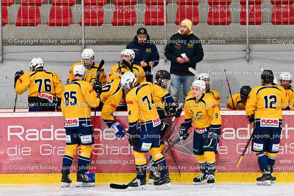 EC Feld am See vs. ELV Zauchen 15.1.2023 | Spielerbank ELV Zauchen, Assistentcoach ELV Zauchen Florian Rutar, Headcoach ELV Zauchen Grünwald Lukas