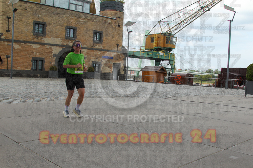250920_1530_EV4_8978 | Sportfotografie im Rhein-Sieg Kreis, Köln, Bonn, NRW, Rheinland Pfalz, Hessen, etc. Unser Tätigkeitsfeld umfasst den Laufsport vom Volkslauf über den Marathon, Duathlon, Triathon bis zum Ultralauf wie Kölnpfad Ultra oder Schindertrail.