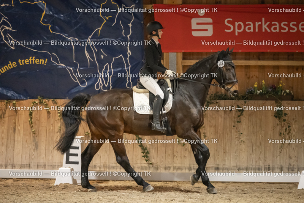 _D5A0519 | Emotionale Pferde- & People-Fotografie rund um Heidelberg, Leimen & Umgebung. Natürliche Fotos von Pferd, Mensch & Familie. Jetzt Termin sichern!