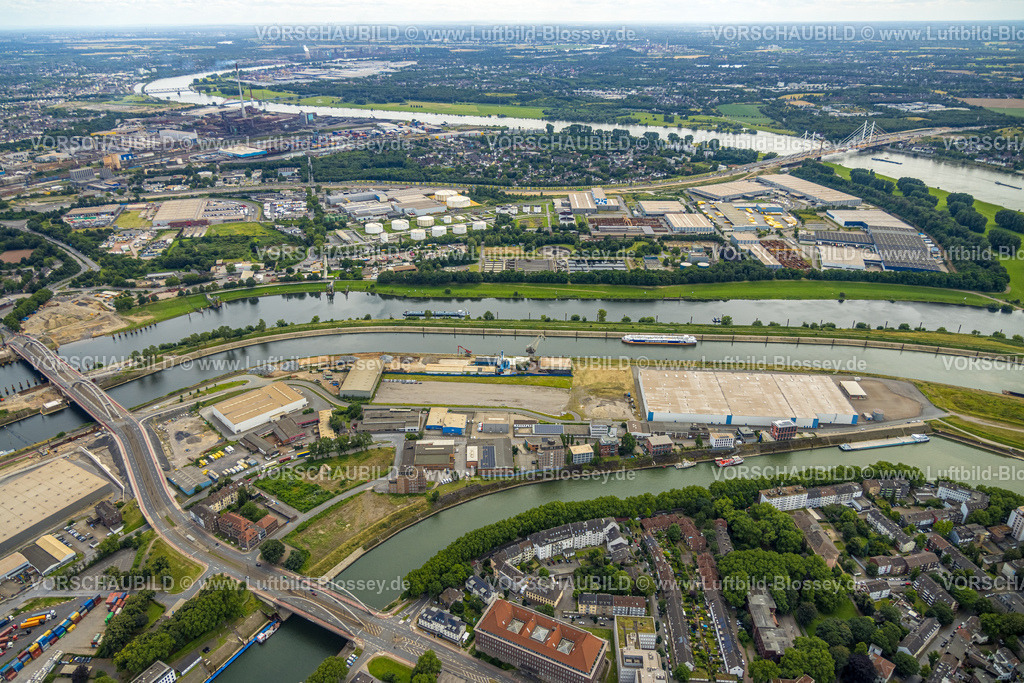 Duisburg240704865-Nord | Luftbild, Duisburg-Nord, Gewerbegebiet Kasslerfeld und Fluss Rhein, rechts die A40 Rheinbrücke Neuenkamp, vorne die Mercator Insel mit Gewerbegebiet, links die Karl-Lehr-Brücke über den Fluss Ruhr, Ruhrort, Duisburg, Ruhrgebiet, Nordrhein-Westfalen, Deutschland
