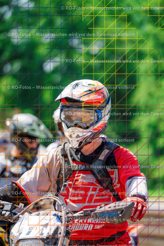 5 Lauf Schlüchtern IGE 2026-56 | Sportfotografie von RO-Fotos: Motorsport, Motocross, Enduro, Laufveranstaltungen und Triathlon. Professionelle Fotos von Sportlern und Events. - Realisiert mit Pictrs.com