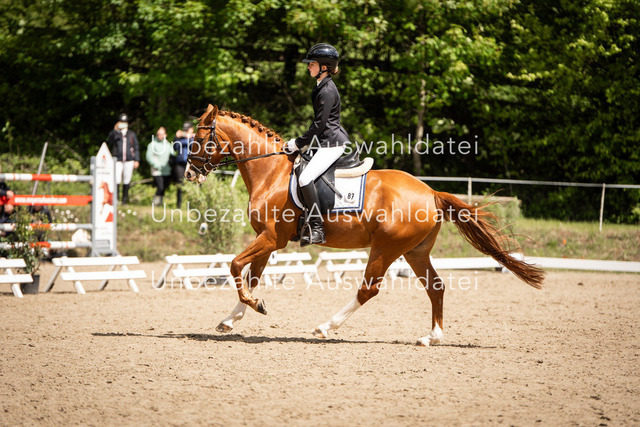 Bad_Meinberg_04065 | saradresslerfotografie - Realisiert mit Pictrs.com