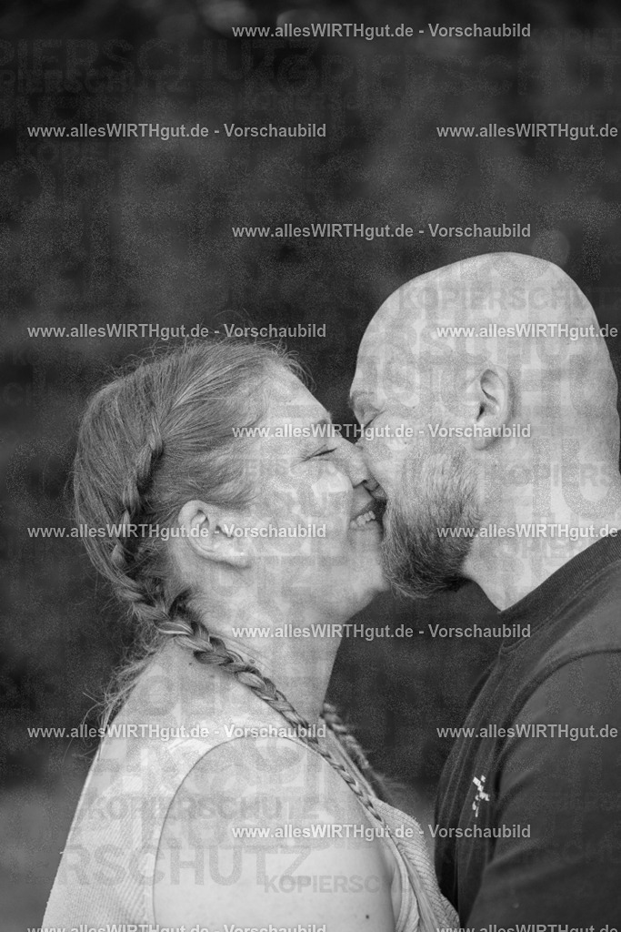Hundeschwimmen_Volksbad_2026-allesWIRTHgut_Tierfotografie-2609061137-104750-7R509761 | Professionelle Tierfotografie in Mönchengladbach von Daniel Wirth (allesWIRTHgut). Liebevolle & natürliche Bilder von Hunden & Katzen für unvergessliche Erinnerungen.
