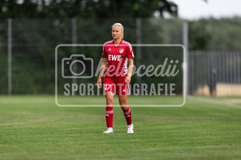 Fußball I Frauen I Testspiel I SpVg Aurich - DJK Arminia Ibbenbüren I 15433 | realhellocedii - Realisiert mit Pictrs.com