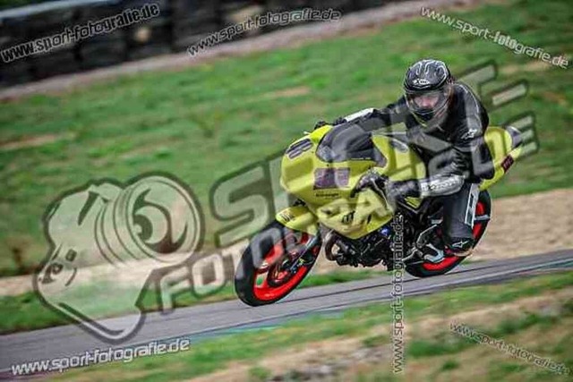 pubi6286 | Professionelle Fotos von Sportveranstaltungen, aber auch Hochzeiten und anderen Events. - Realisiert mit Pictrs.com