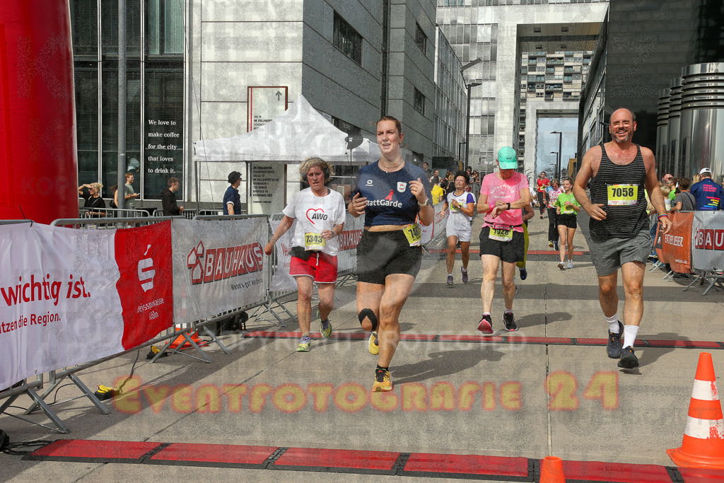 250920_1333_EX1_5465 | Sportfotografie im Rhein-Sieg Kreis, Köln, Bonn, NRW, Rheinland Pfalz, Hessen, etc. Unser Tätigkeitsfeld umfasst den Laufsport vom Volkslauf über den Marathon, Duathlon, Triathon bis zum Ultralauf wie Kölnpfad Ultra oder Schindertrail.