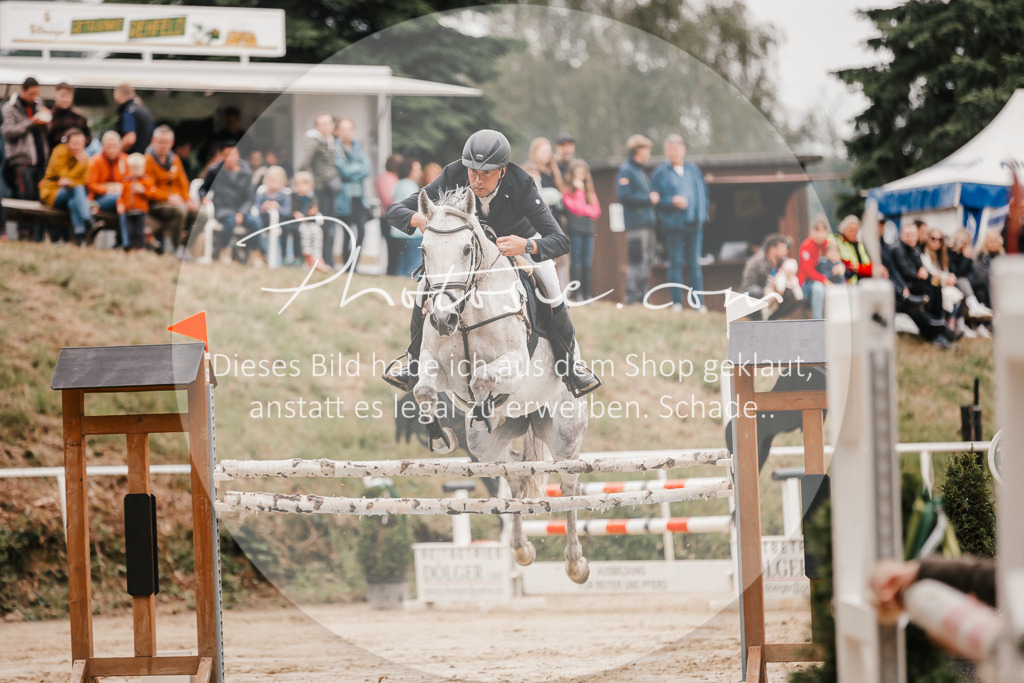 3I6A2029 | Stimmungsvolle Portraits und Reitsportfotografie im Ruhrgebiet und im Münsterland.

Pferdefotografie, Hundefotografie, Tierfotografie, Reportagen, Portraits von Tier und Mensch, Turnierfotografie in Bochum, Recklinghausen, Marl, Haltern am See, Dülmen.. - Realisiert mit Pictrs.com