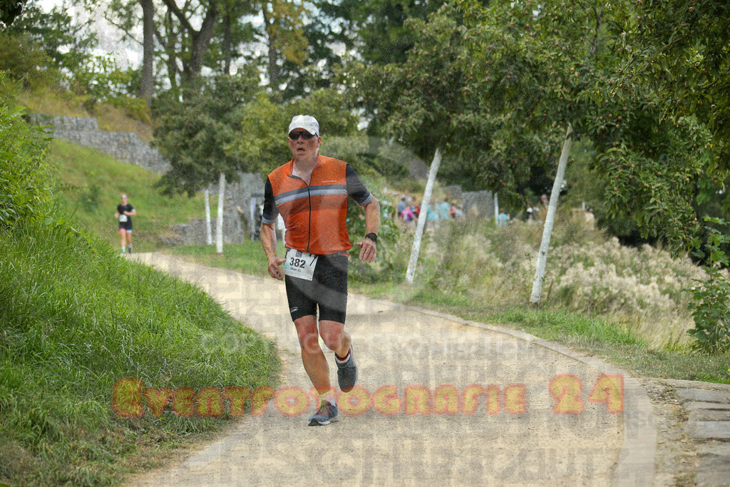250824_1349_EX1_3889 | Sportfotografie im Rhein-Sieg Kreis, Köln, Bonn, NRW, Rheinland Pfalz, Hessen, etc. Unser Tätigkeitsfeld umfasst den Laufsport vom Volkslauf über den Marathon, Duathlon, Triathon bis zum Ultralauf wie Kölnpfad Ultra oder Schindertrail.