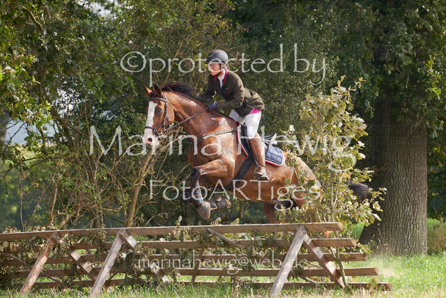 09-23 Jagd Perdöl_MCH9843_Marina Hewig | Fotografie, FotoArt, PferdesportArt, Pferdesportfotografie, Landschaftsfotografie, Reisefotografie, Reise, Pferde - Realisiert mit Pictrs.com