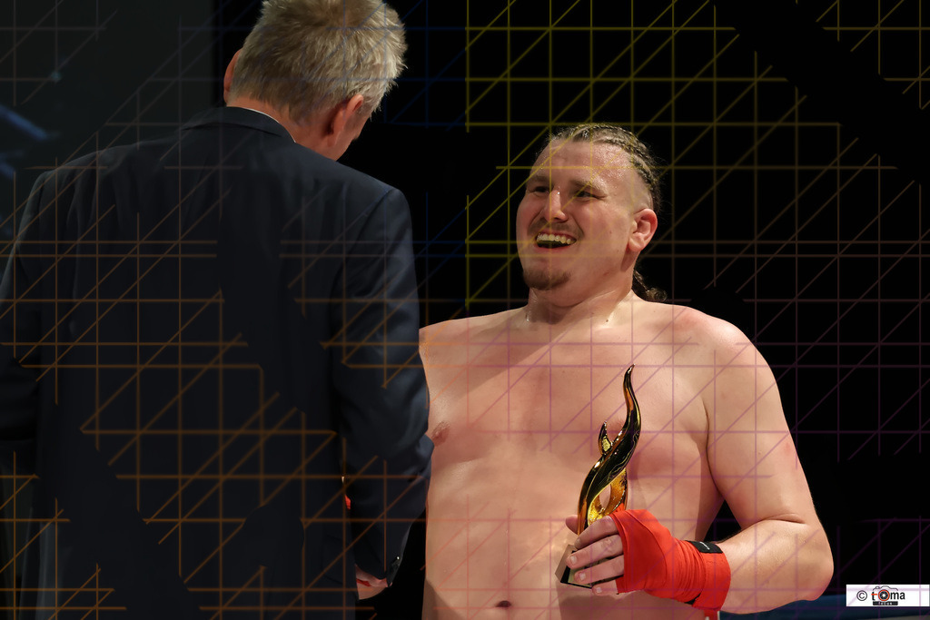 Schmidt vs Kilic 25.04.2026 tomafocus Tb00114 | professionelle Sport- und Eventfotografie von Tomafocus – dynamische Bilder, emotionale Momente und hochwertige Aufnahmen für jeden Anlass. - Realisiert mit Pictrs.com