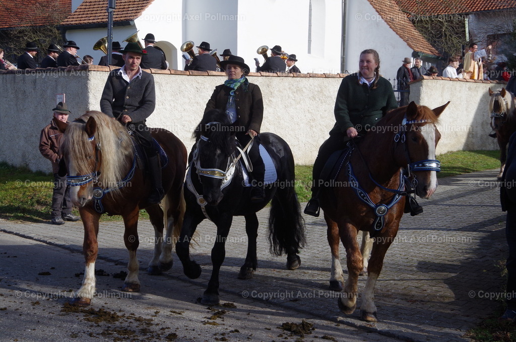 IMGP1488 | fotografiert von Axel PollmannLeonhardi Wallfahrt Benediktbeuern und Murnau, Fronleichnam, Fasching, Landschaft im Loisachtal und Benediktbeuern  - Realisiert mit Pictrs.com