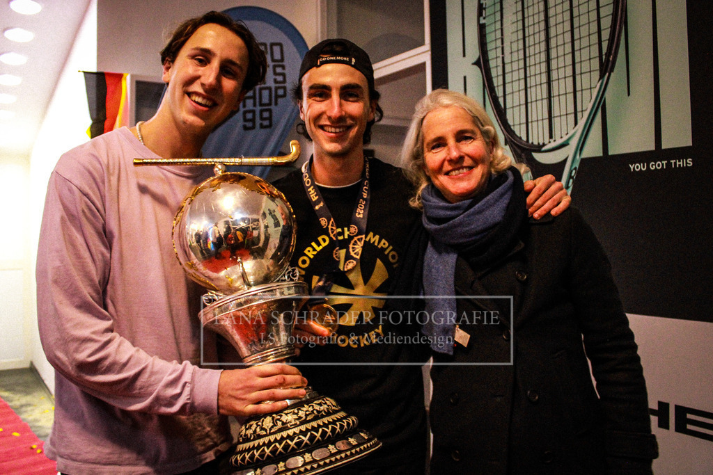 WM EMPFANG 30.01.23 LSF-36 | lanaschraderfotografie - Realisiert mit Pictrs.com