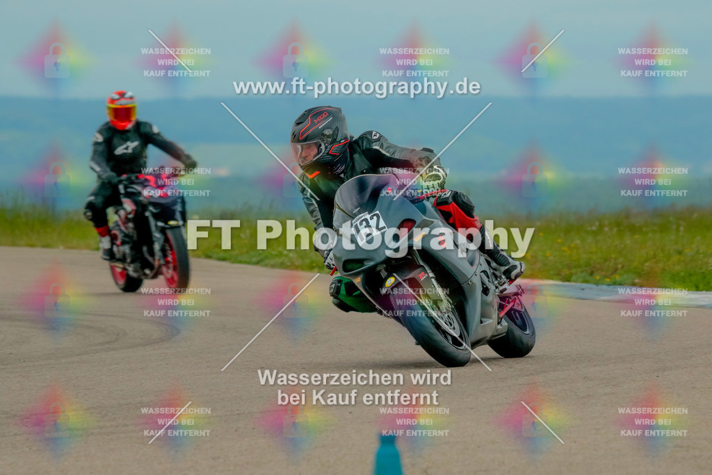 _7D20909 | Hier findet Ihr Bilder von Touristenfahrten auf der Nürburgring Nordschleife oder von anderen Veranstaltungen die ich besucht habe. Viel Spass beim Durch Schauen 