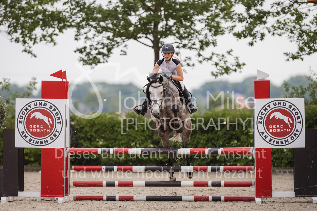 230616_Lemwerder_SprPf-Ageschl-831 | Deine schönsten Turniermomente als professionelle Fotos! Entdecke hochwertige Pferdesport-Fotografie im Online-Shop. Jetzt Fotos finden & bestellen!