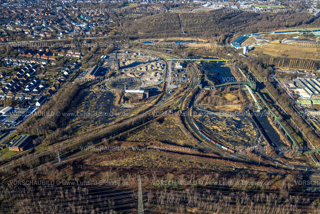 Bottrop240107248 | Luftbild, Bergwerk Prosper-Haniel und Malakoffturm, Batenbrock-Süd, Bottrop, Ruhrgebiet, Nordrhein-Westfalen, Deutschland