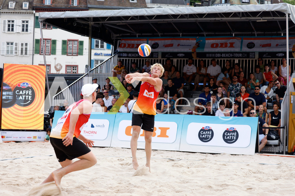 Obi BeachTour 2026 - Basel | BASEL, SWITZERLAND - JULY 18: JACOB HEJLSVIG PETERSEN (DEN) during the Obi BeachTour 2026 match between NAPIER / PETERSEN (DEN) and HAGENBUCH / HAUSSENER (SUI) at Barfüsserplatz on July 18, 2026 in Basel, Switzerland. - Realisiert mit Pictrs.com