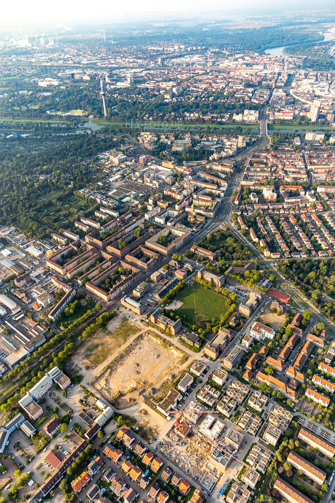 Luftbild: Homerun, ehemalige Turley US-Kasernen im Ortsteil Neckarstadt-Ost in Mannheim im Bundesland Baden-Württemberg in Deutschland. Foto: IMG_116975.jpg vom 25.08.2019 durch Werner Riehm/FLY-FOTO.de