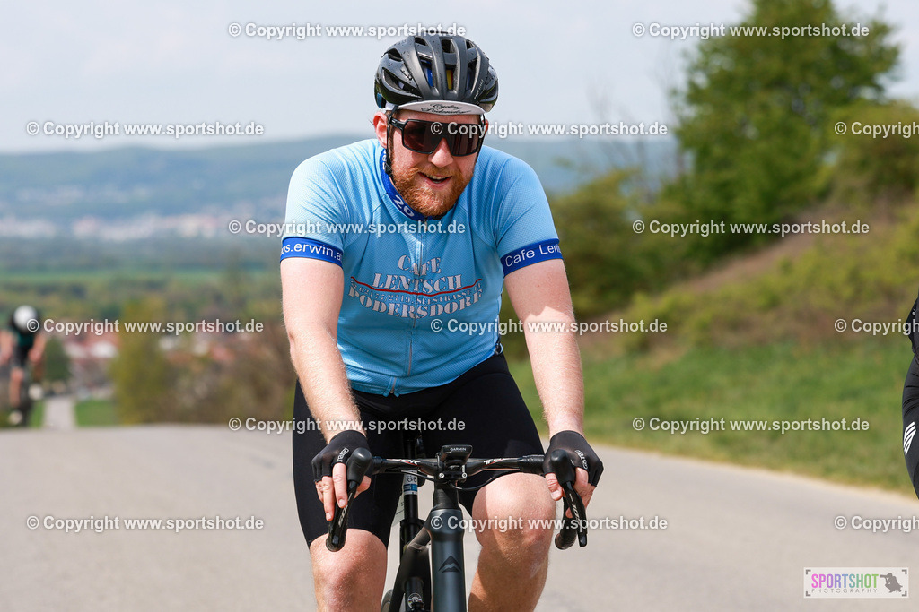 096_AR6_1033 | Neusiedlersee Radmarathon 2026@sportshot_your_pictrs #yourpictures#roadtowm2029 #nrm #neusiedlerseeradmarathon #neusiedlersee #neusiedlerseetourismus #burgenland #mörbisch #nrm26 #burgenlandtourismus #voglundco #poweredbyburgenlandtourismus #radsport #rad #marathon #ucigranfondo #visitburgenland #ucigranfondoworldseries