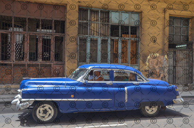 RGE_2317r | Amerikanischer Oldtimer in Havanna     Fotograf: Ralf Gebhardt - Realisiert mit Pictrs.com